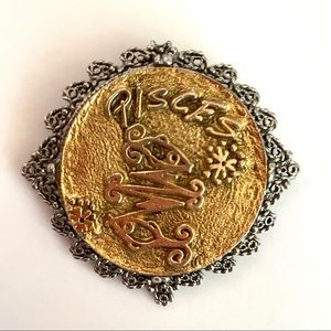 Vintage estate round gold Pisces pin or brooch